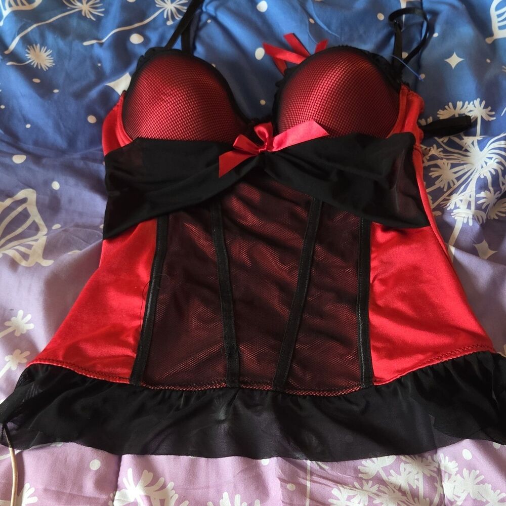 Lady Rage Bustier Red & Black Large Adjustable Straps Lace  With Garter Straps